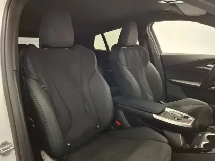 Photo 8 BMW X2 i eDrive20 204ch BVA