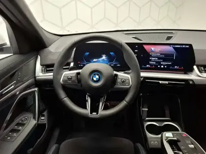 Photo 14 BMW X2 i eDrive20 204ch BVA