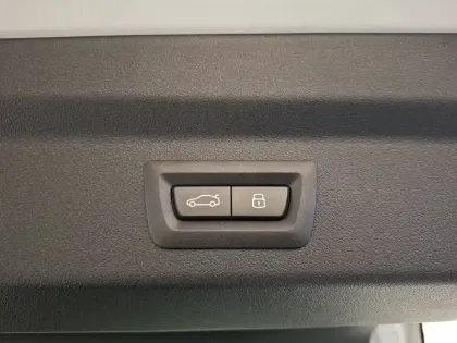 Photo 24 BMW X2 i eDrive20 204ch BVA