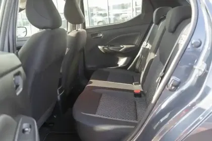 Photo 31 Nissan Micra  IG-T 92