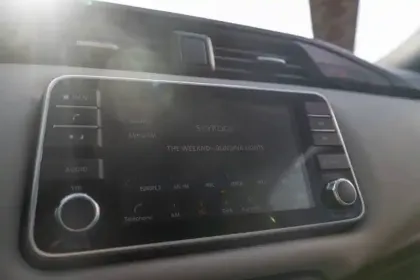 Photo 49 Nissan Micra  IG-T 92