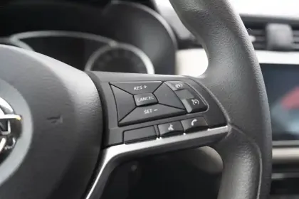 Photo 83 Nissan Micra Gén. V (K14) Ph1 Business Edition 5