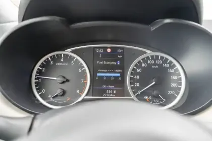 Photo 38 Nissan Micra  IG-T 92