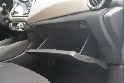 Photo 76 Nissan Micra Gén. V (K14) Ph1 Business Edition 5