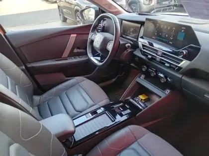 Photo 72 Citroën C4  PureTech 130 S&S EAT8