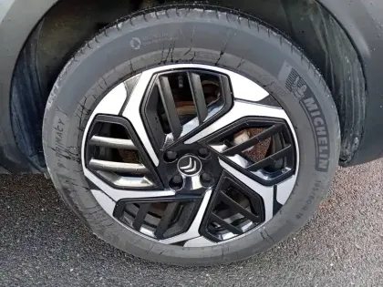 Photo 8 Citroën C4 Gén. III Ph1 Shine 5