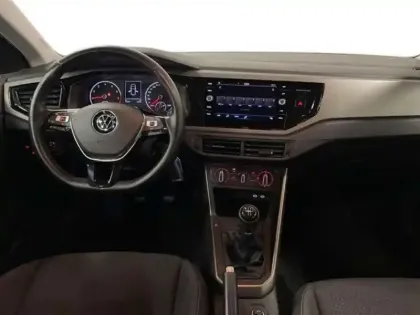 Photo 7 Volkswagen Polo 1.0 80 S&S BVM5 Lounge
