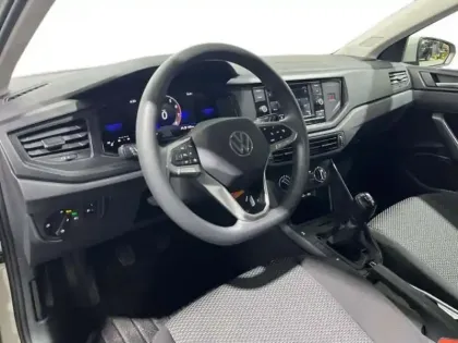 Photo 8 Volkswagen Polo 1.0 MPI 80 S&S BVM5