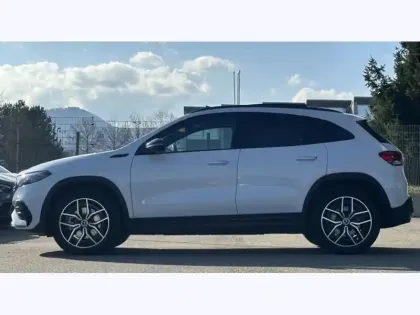 Photo 31 Mercedes EQA 250 AMG Line