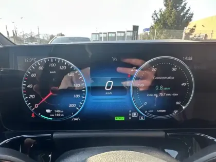 Photo 40 Mercedes EQA 250 AMG Line