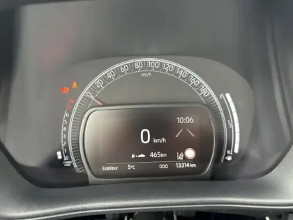 Photo 23 Toyota Aygo 1.0 VVT-i 72 Design