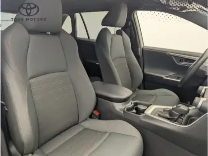 Photo 11 Toyota Rav4 Hybride Hybrid Rechargeable AWD Design