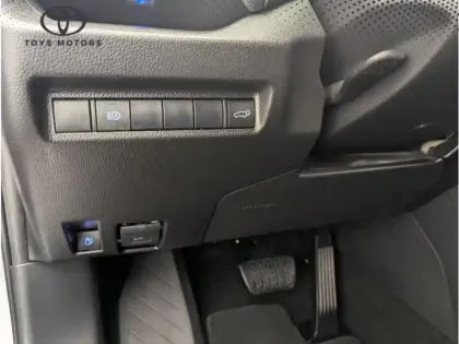 Photo 15 Toyota Rav4 Hybride Hybrid Rechargeable AWD Design