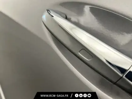 Photo 18 Mercedes Classe A 250 e Hybrid EQ AMG Line