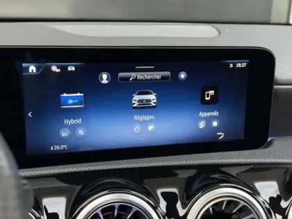 Photo 43 Mercedes Classe A 250 e Hybrid EQ AMG Line