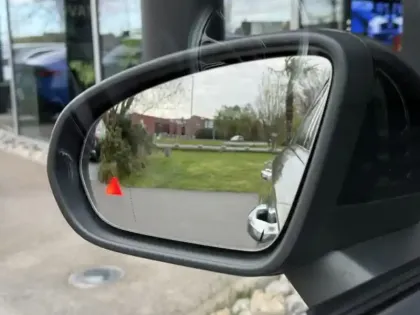 Photo 45 Mercedes Classe A 250 e Hybrid EQ AMG Line