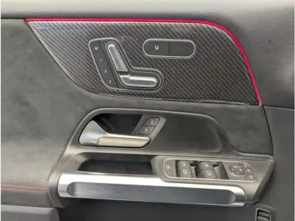 Photo 7 Mercedes GLB Gén. I (X247) Ph2 AMG Line 5