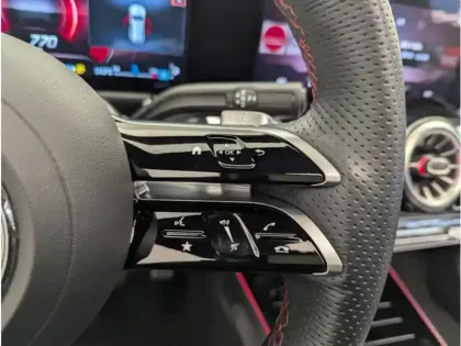 Photo 15 Mercedes GLB Gén. I (X247) Ph2 AMG Line 5