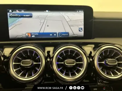 Photo 9 Mercedes Classe A 200 d AMG Line