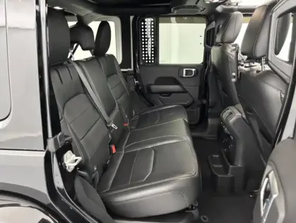 Photo 26 Jeep Wrangler 2.0 T 380ch 4xe Overland