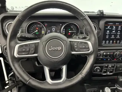 Photo 14 Jeep Wrangler 2.0 T 380ch 4xe Overland