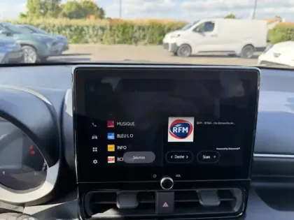 Photo 11 Toyota Yaris Hybride 116h Design