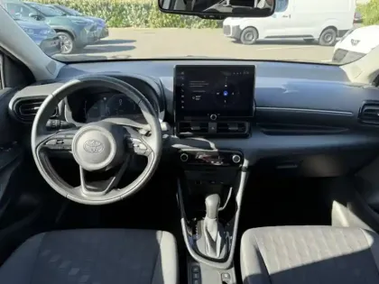 Photo 6 Toyota Yaris Hybride 116h Design