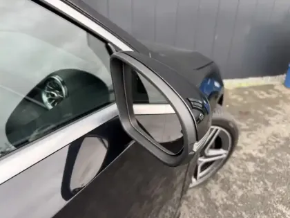 Photo 9 Mercedes Classe A 200 d AMG Line