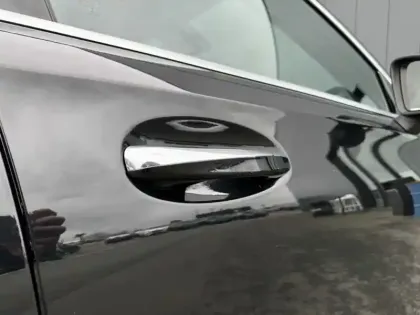 Photo 8 Mercedes Classe A 200 d AMG Line