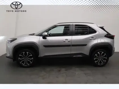 Photo 5 Toyota Yaris Hybride 116h 2WD Design MY22