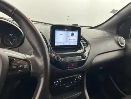 Photo 16 Ford KA + Gén. I Ph2 Base 5