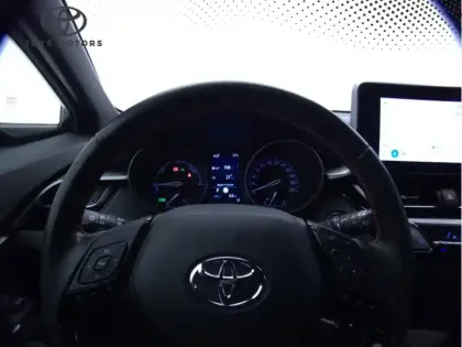 Photo 11 Toyota C-HR 2.0 Hybride 184 GR Sport