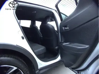 Photo 18 Toyota C-HR 2.0 Hybride 184 GR Sport