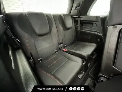 Photo 27 Mercedes GLB 200 d AMG Line