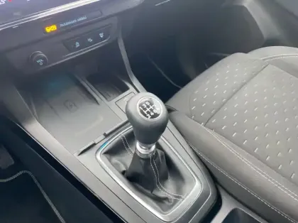 Photo 5 Ford Puma 1.0 EcoBoost Hybrid 125ch Titanium S&S