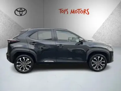 Photo 5 Toyota Yaris Hybride 116h Design CARGO