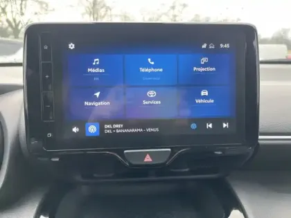 Photo 11 Toyota Yaris Hybride 116h Design CARGO