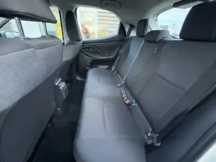 Photo 12 Toyota Yaris Hybride 116h Dynamic