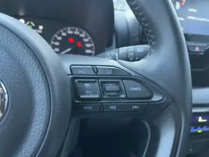 Photo 14 Toyota Yaris Hybride 116h Dynamic