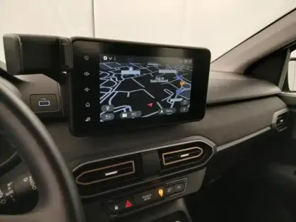 Photo 25 Dacia Sandero TCe 90 GSR2 Stepway Extreme