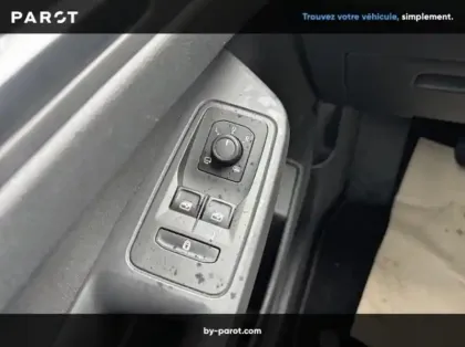 Photo 20 Ford Tourneo Connect 2.0 EcoBlue 102ch Titanium