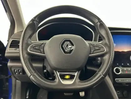 Photo 13 Renault Megane 1.6 E-Tech Plug-in 160ch RS Line + Toit ouvrant