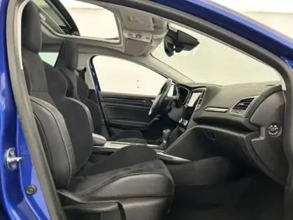 Photo 23 Renault Megane 1.6 E-Tech Plug-in 160ch RS Line + Toit ouvrant