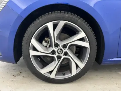 Photo 20 Renault Megane 1.6 E-Tech Plug-in 160ch RS Line + Toit ouvrant