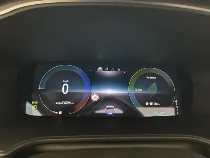 Photo 15 Renault Megane 1.6 E-Tech Plug-in 160ch RS Line + Toit ouvrant