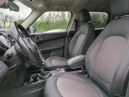 Photo 14 Mini Countryman Gén. II (F60) Ph1 NG Salt 5