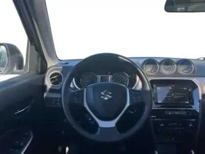 Photo 10 Suzuki Vitara  1.6 VVT Copper Edition