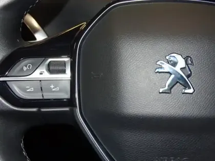 Photo 11 Peugeot 3008  1.5 BlueHDi 130ch S&S Allure Pack