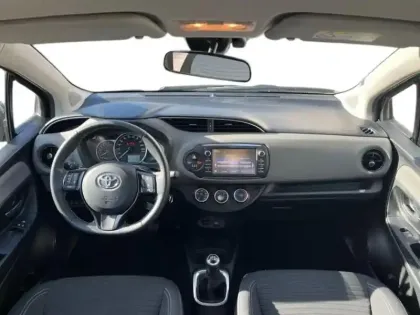 Photo 9 Toyota Yaris  70 VVT-i France Business 5p RC19