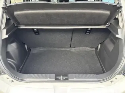 Photo 12 Suzuki Swift  1.2 Hybrid 83ch Privilège AllGrip